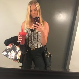 Meet your Posher, Allie